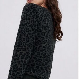 ZARA Green Leopard Print Sweater
